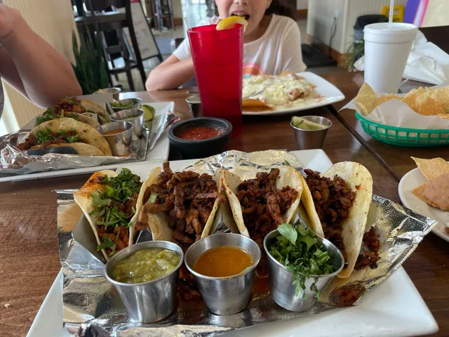 El Mariachi - Rose Street