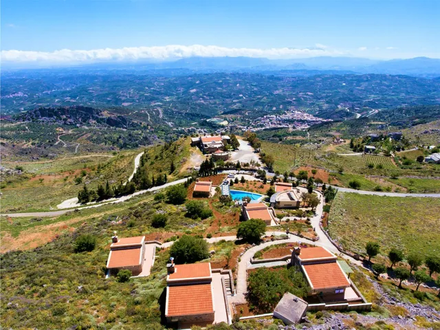 Aetovigla Guest Houses