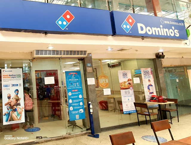 Domino's Pizza | Living Style Mall, Jasola Vihar