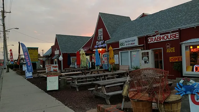 Fenwick Island Nautical Surfshop, FINS