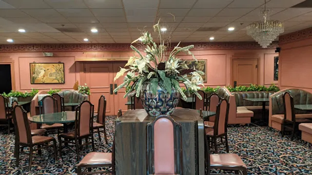 China Lite & Gas Lite Lounge