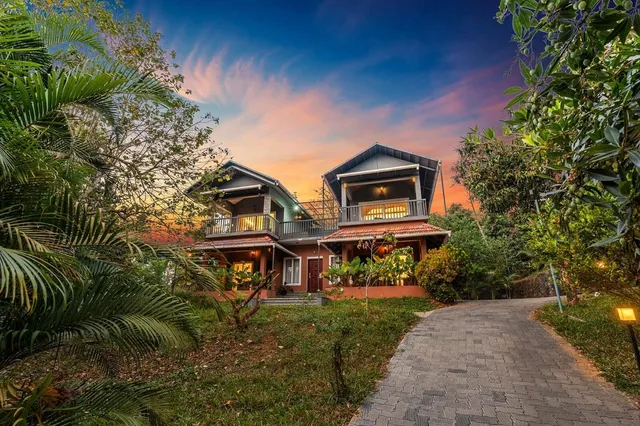 Clouds View Nature Resort