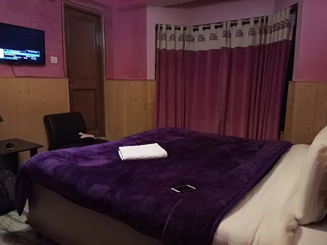 OYO Home 10410 Mountain View