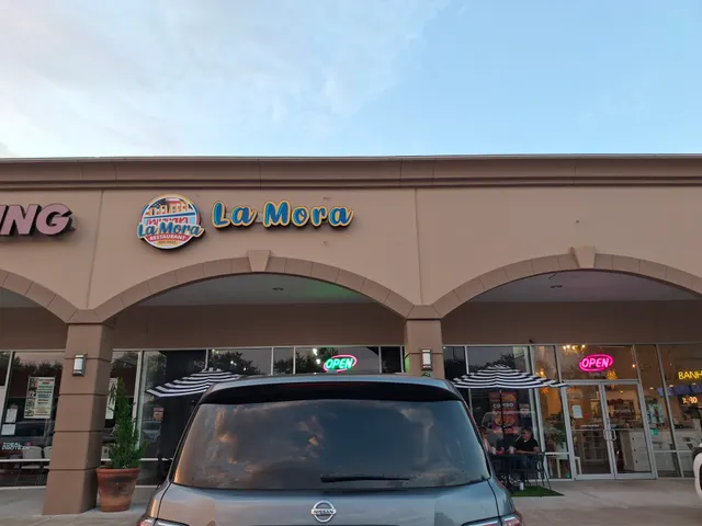La Mora Restaurant