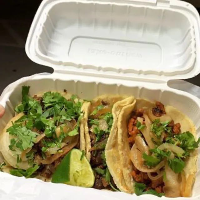 Adelita Cocina Centroamericana y Mexicana