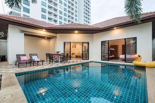 Mayfair Private Pool Villa Pattaya
