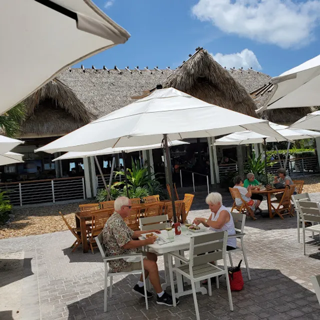 Snook's Bayside Restaurant & Grand Tiki Bar