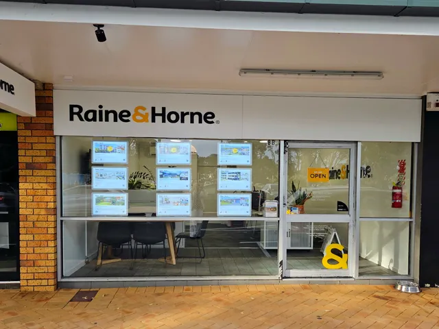 Raine & Horne Real Estate Orewa