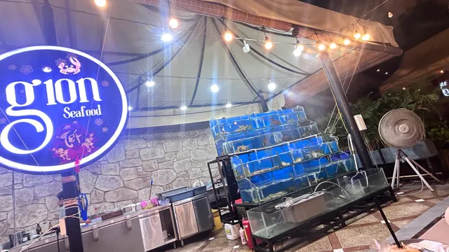 Giòn Seafood