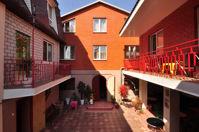 Agriya, Gostevoy Dom