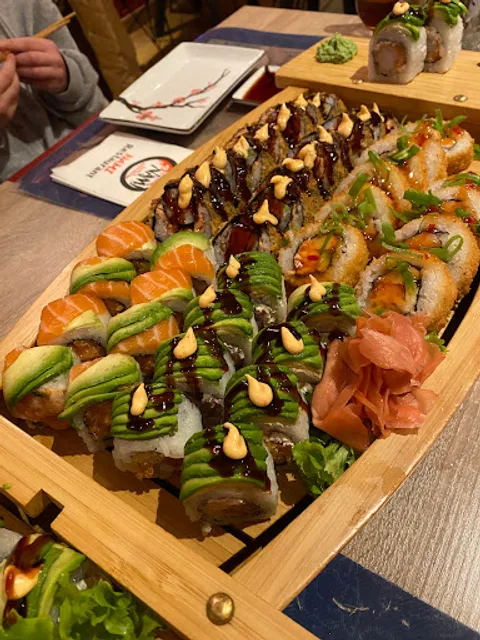 Nami Sushi Mol