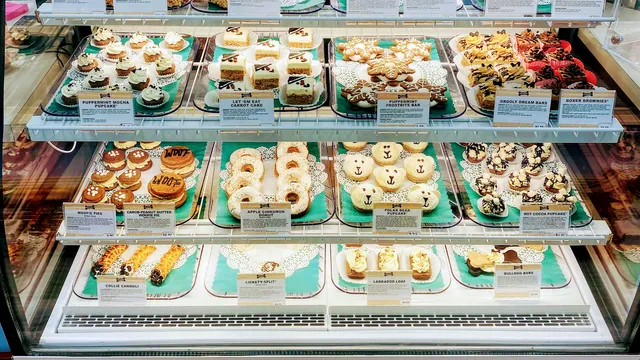 Happy Dog Barkery & Boutique