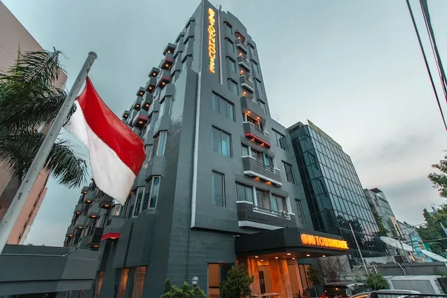 SUPER OYO Townhouse 1 Hotel Salemba