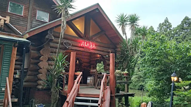 Forest log restaurants Alaska