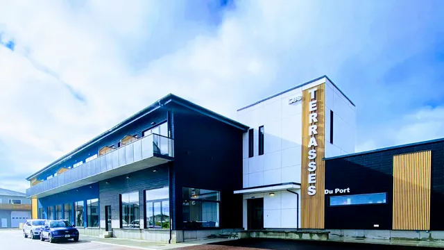 Complexe Hôtelier Les Terrasses du Port