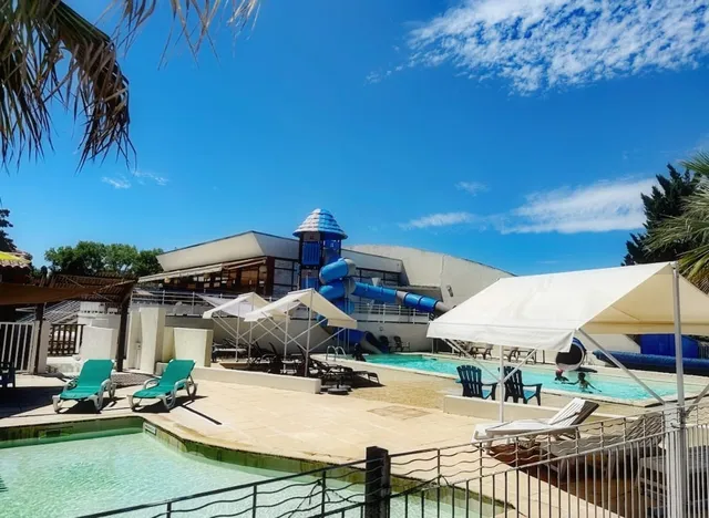 Camping Ushuaïa Villages Les Chalets de Moulière