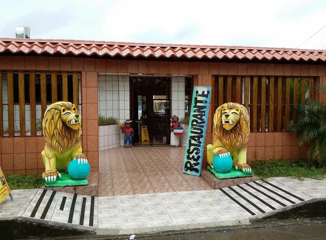 Restaurante y Cabinas Vaz #2