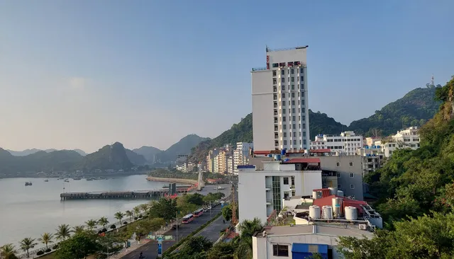 Phoenix Flower Hotel