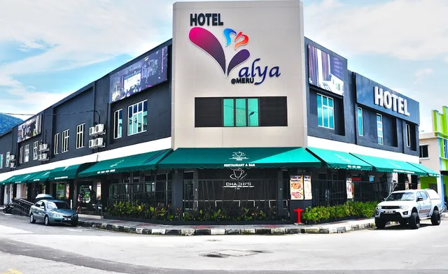 Valya Hotel Meru Raya