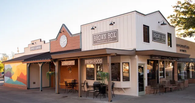 Brown Box Cafe