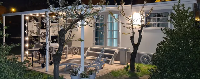 Me&We - Vakantie met een verhaal