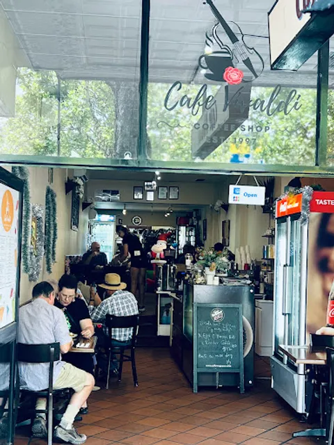 Cafe Vivaldi