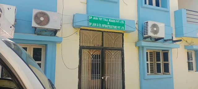 OYO 62244 Hotel Dwarkesh Inn