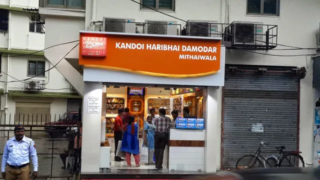 Purshottam Kandoi Haribhai Damodar Mithaiwala