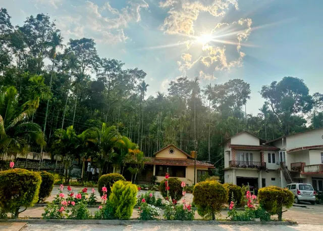 Halli Bailu Homestay