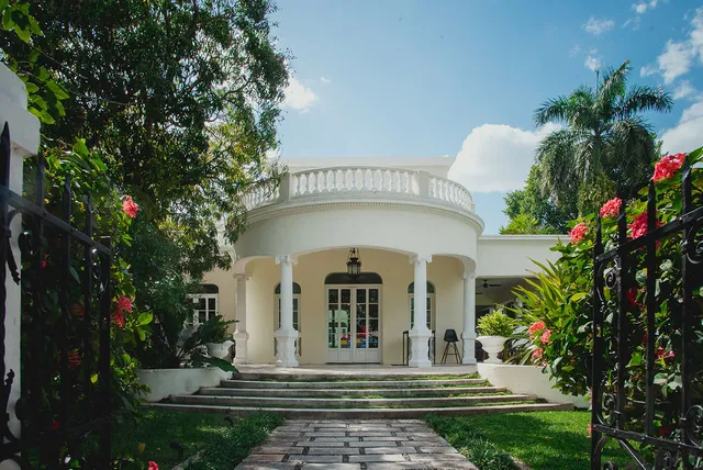 Delfina Boutique Hotel