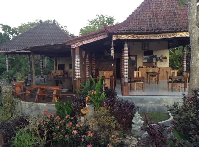 D.mas Huts Lembongan