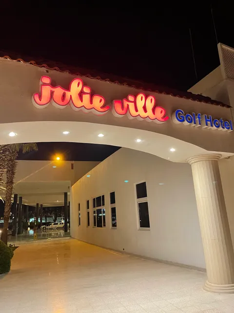 Jolie Ville Beach Bar and Coral Reef