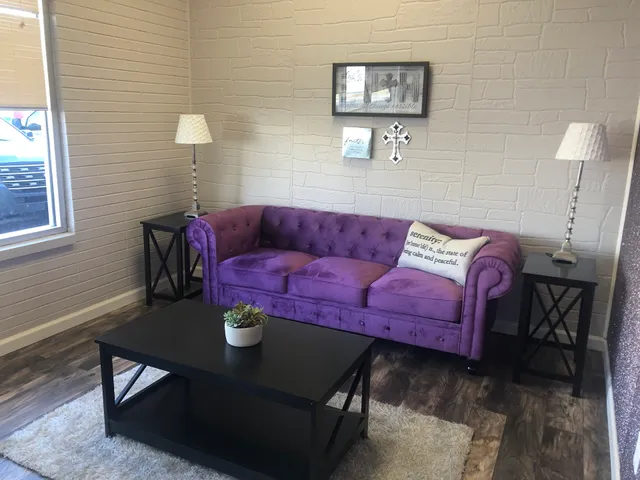 The Beauty Bar On Main