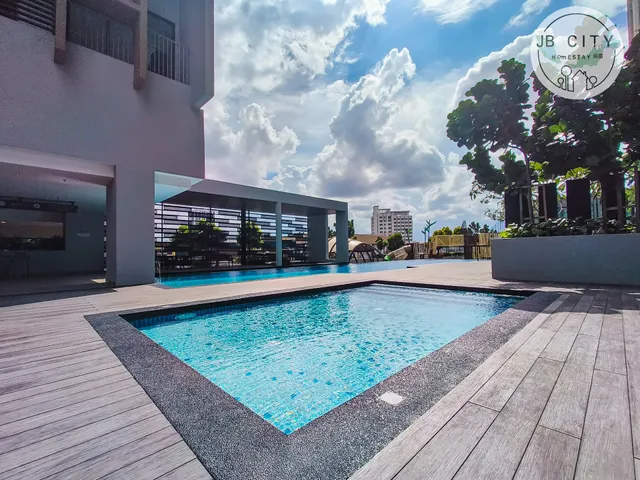 Sky Tree by RR JBcity