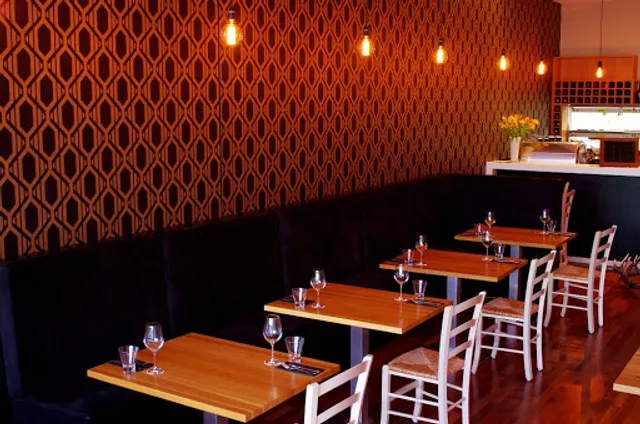 Zephyr Restaurant, Kaikoura - Open Tuesday to Saturday from 5.30pm