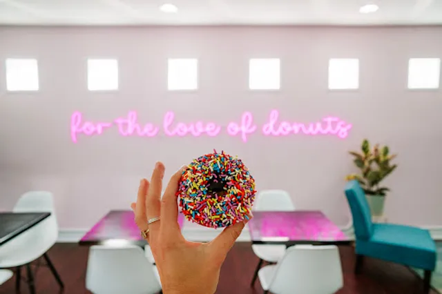 Dudes Donuts Coffee House