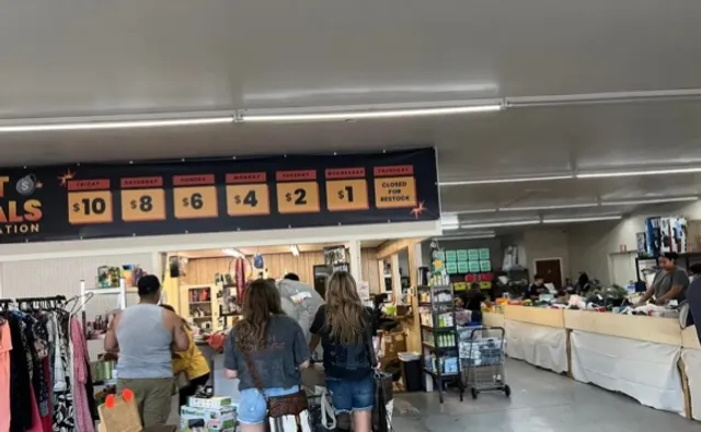 Hot Deals Liquidation