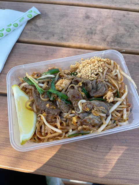 EZY Thai Restaurant - Currumbin Fair