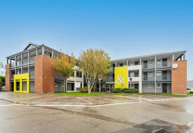 B&B HOTEL Calais Coquelles Tunnel sous la Manche