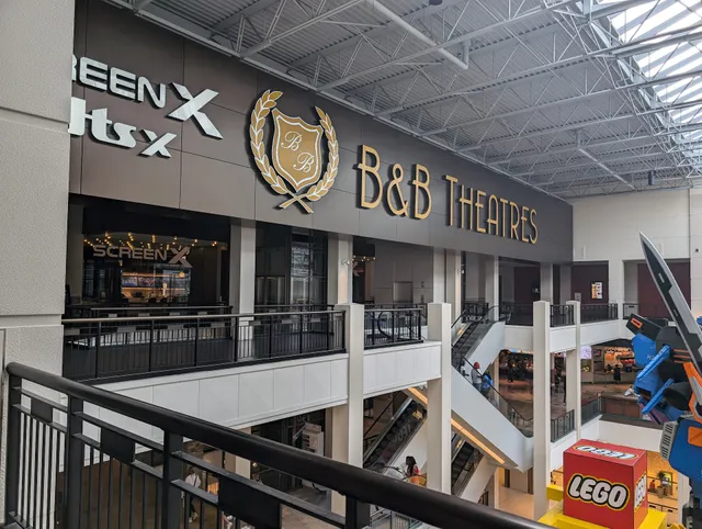 B&B Theatres Bloomington 13 @ Mall of America
