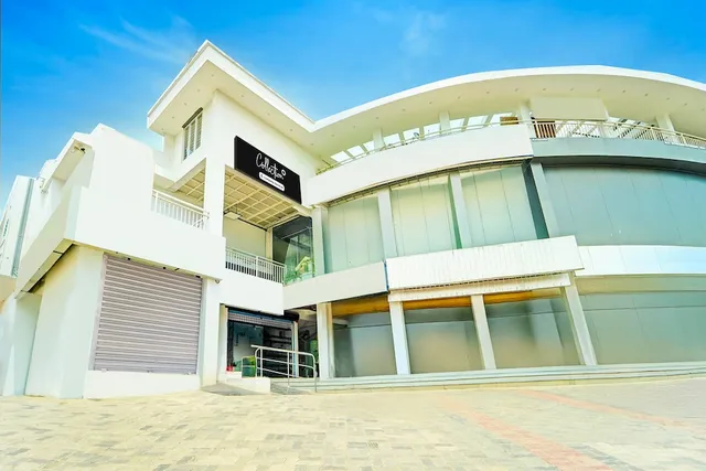 Collection O Kureepuzha Kollam