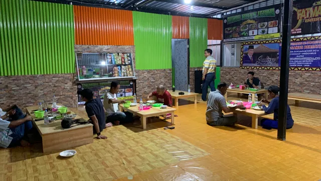 Rumah Makan Jejama ibu via Bumi Indah (Pasar Gotong royong)