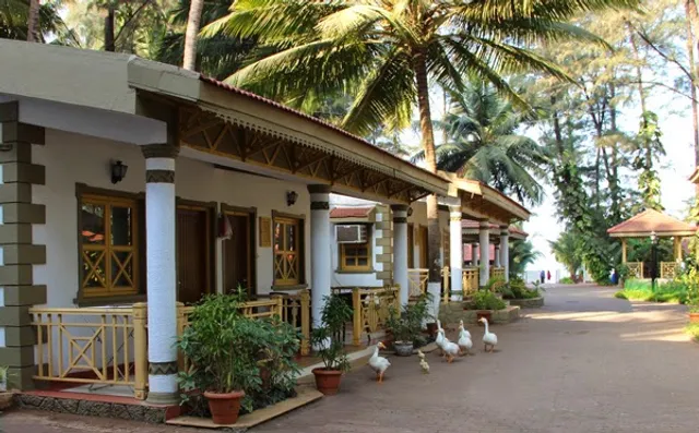 Golden Swan Beach Resort