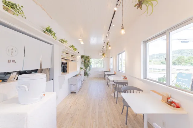 沖縄そばカフェ｜ととと