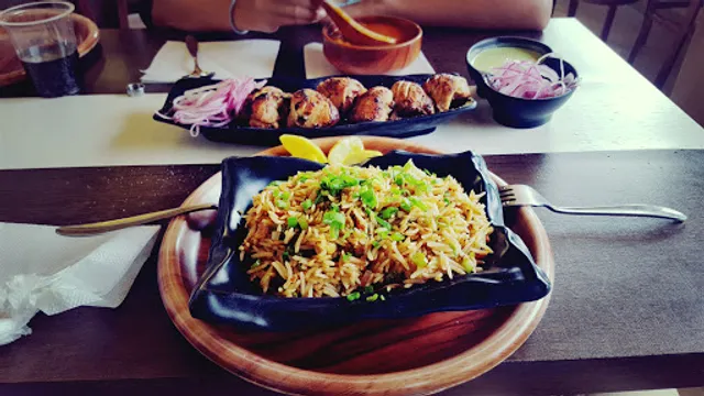 Vaishnav Pavitra Bhojnalaya