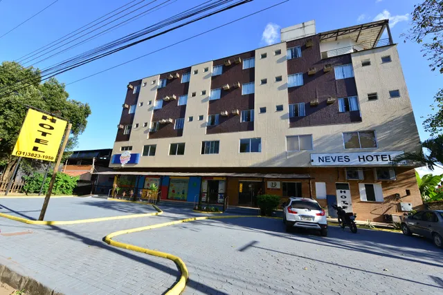 Hotel Neves