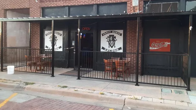 Crazy Horse Saloon