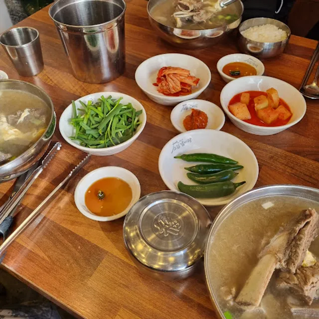 고집센그집갈비탕부산개금점