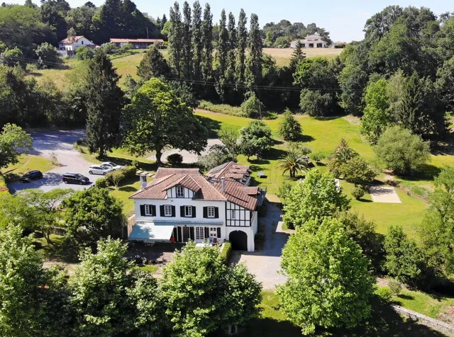 🏡 Domaine Du Jouanché 🌳 Holiday Bayonne - Pays Basque