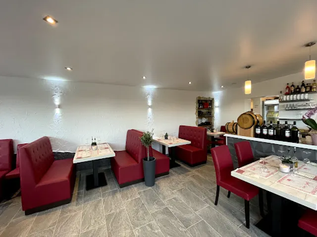 Pizzeria trattoria La Collina da pietro e Ivana